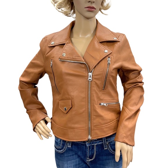 Love Tree Jackets & Blazers - LOVE TREE Tan Ladies Faux Leather Motorcycle Jacket Size Medium